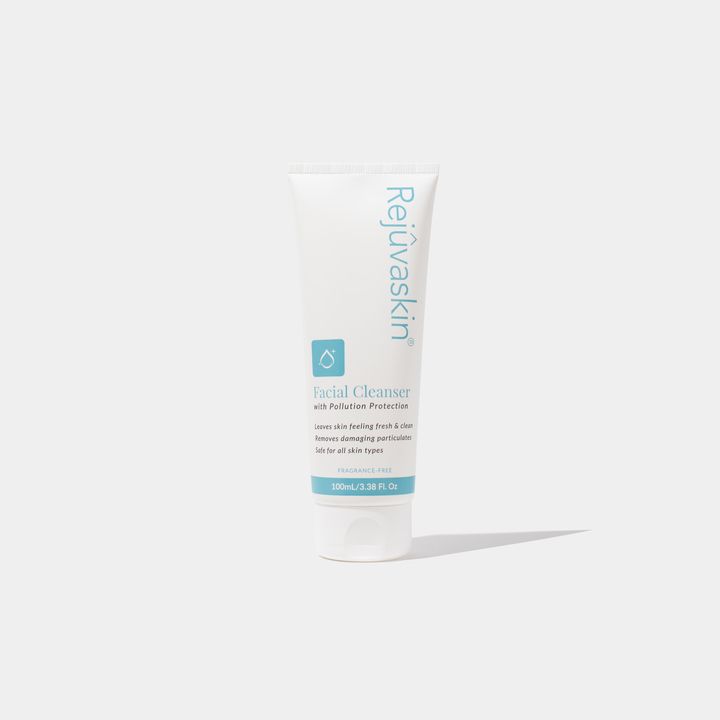 facial-cleanser-sakhis-gamtsmendi-dasabani-sitkheqafi-photo-2