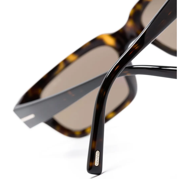 tom-ford-ezra-mzis-satvale-photo-3