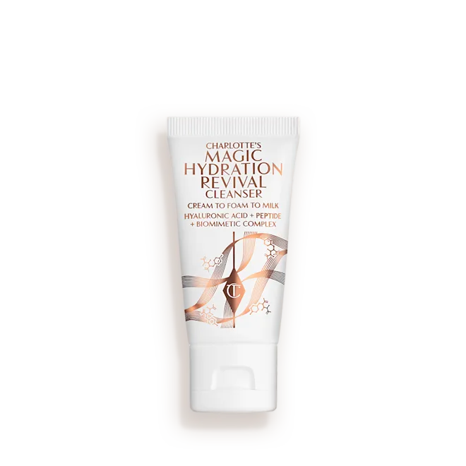 charlottes-magic-hydration-revival-cleanser-sakhis-gamtsmendi
