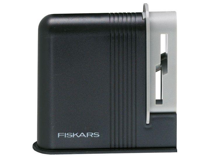 fiskars-clip-sharp-scissors-sharpener-makratlis-salesi-photo-2