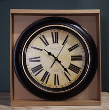 Product image of კედლის საათი რომაული ციფერბლატით 45 სმ-იანი