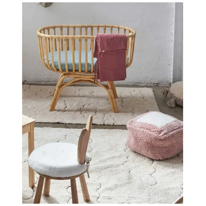 lorena-canals-rugcycled-clouds-khelnaketi-sabavshvo-khalicha-photo-3