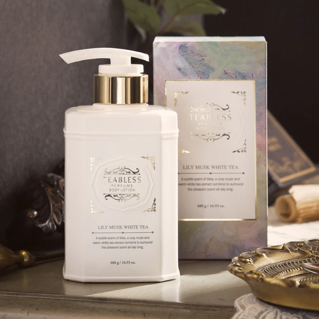 teabless-lily-musk-white-tea-perfume-body-lotion-surnelovani-tanis-losioni-photo-2