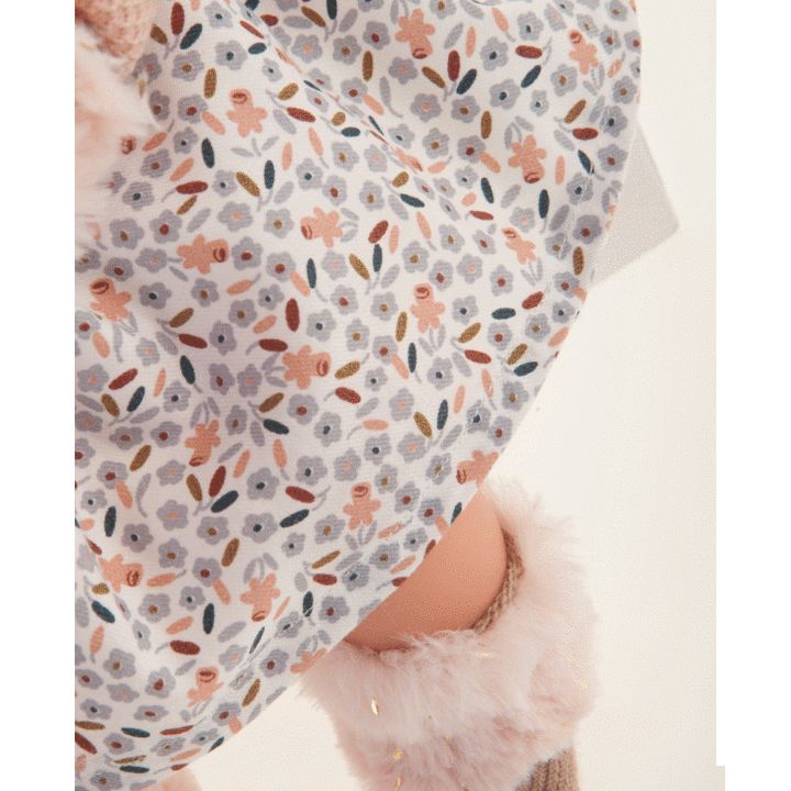 antonio-juan-beni-rusa-rubia-sabavshvo-khelnaketi-tojina-photo-4