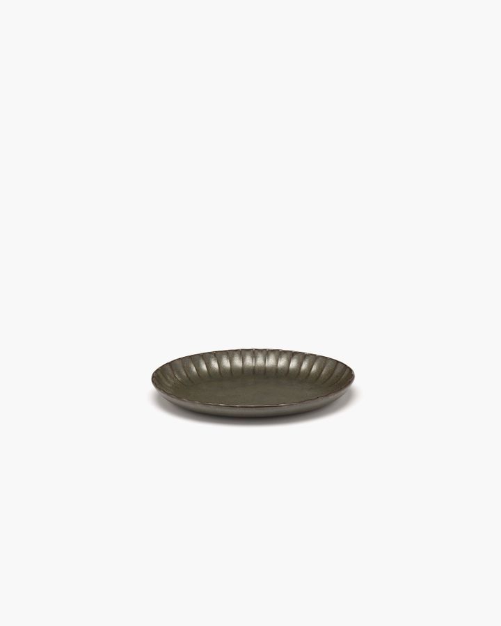 serax-mtsvane-servirebis-tefshi-22x154x27sm