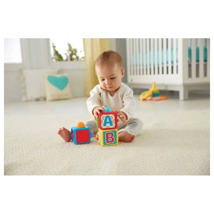 mattel-dhw15-stacking-action-blocks-ganmavitarebeli-satamasho-kubebi-photo-3