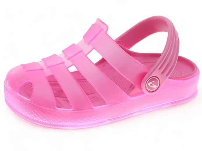 beppi-2207161-fekhsatsmeli-otakhis-eva-vardisferi