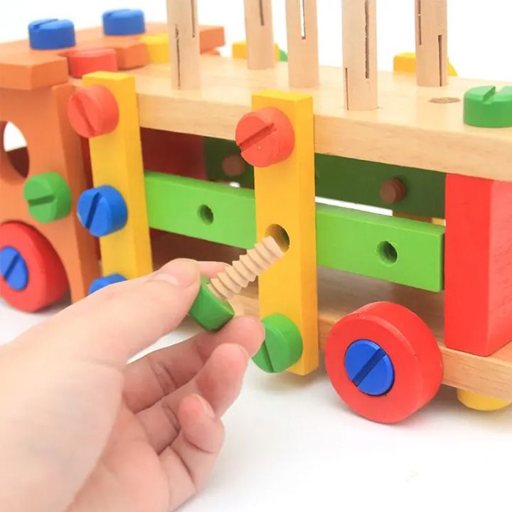 wooden-toy-car-assembly-kit-satamasho-asatsqobi-manqana-photo-3