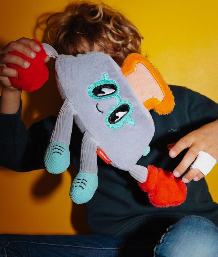 hello-hossy-rbili-satamasho-punchy-toast-plush-toy-photo-3