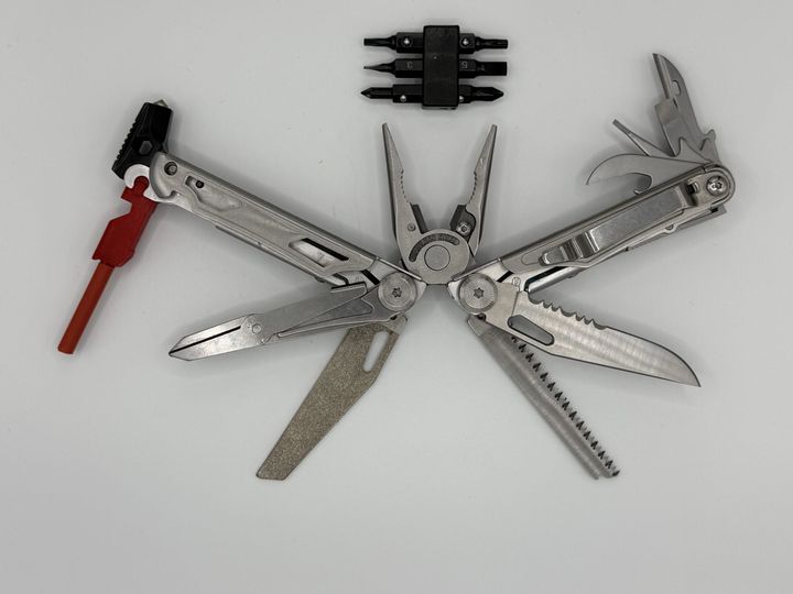 sqt-mravalfunqtsiuri-khelsatsqo-photo-4