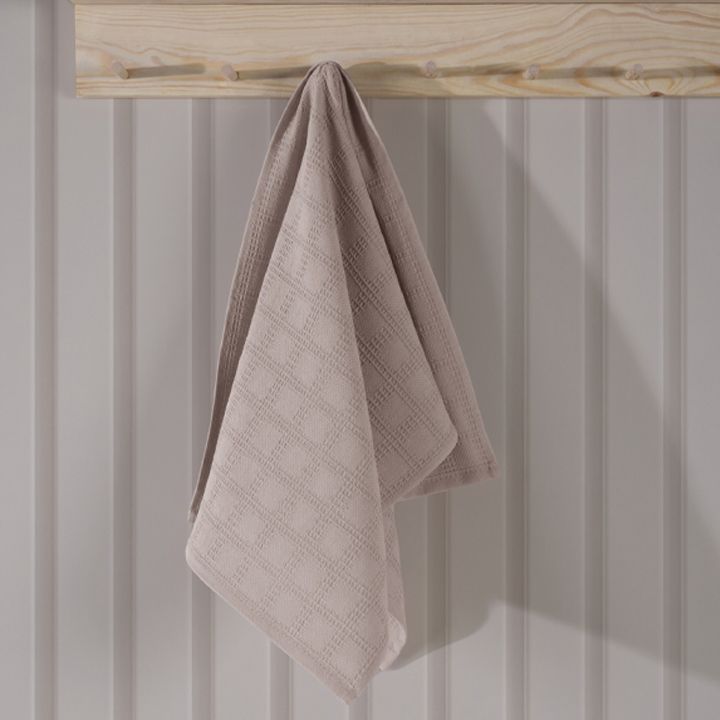 manamo-roma-sakhis-pirsakhotsi