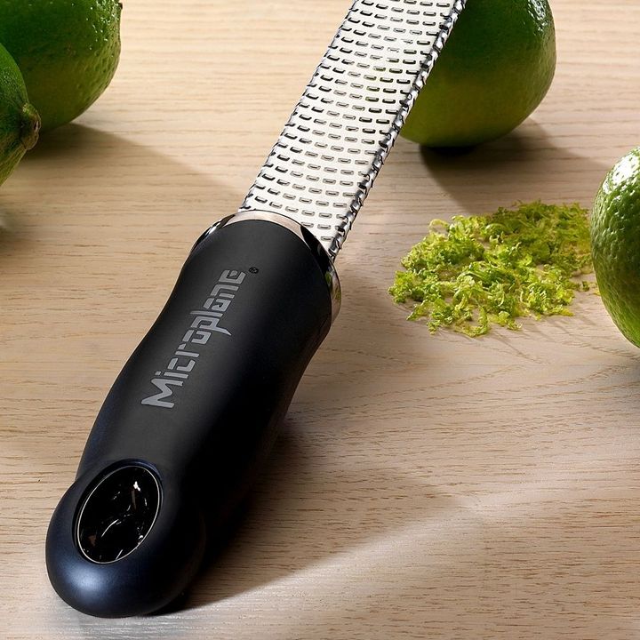 microplane-46020e-premium-zester-black-sakhekhi-photo-4