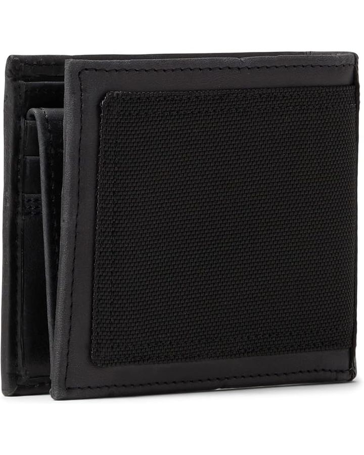 carhartt-detroit-wallet-tqavis-safule-photo-3