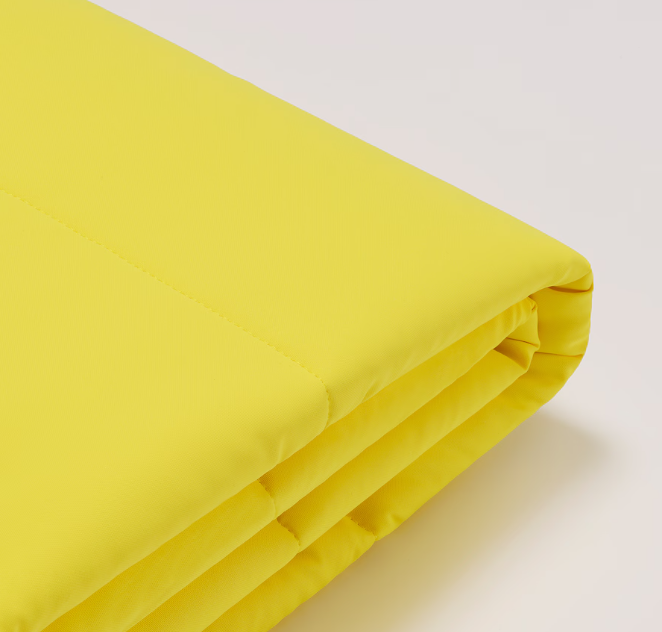 ikea-klippan-49564286-lngban-bright-yellow-divani-photo-2
