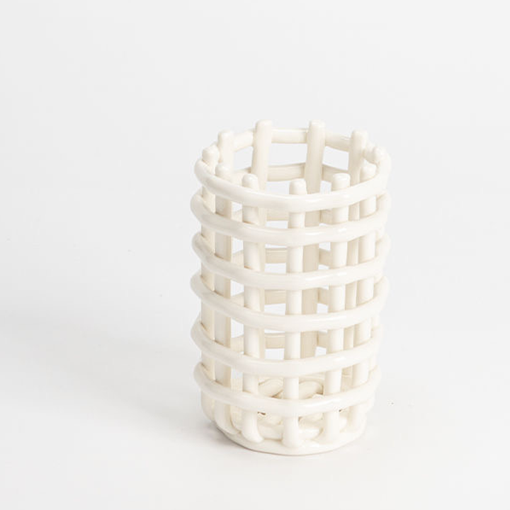 jagrisebis-chasadebi-milky-white