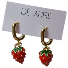 Product image of De Aure საყურე მარწყვებით