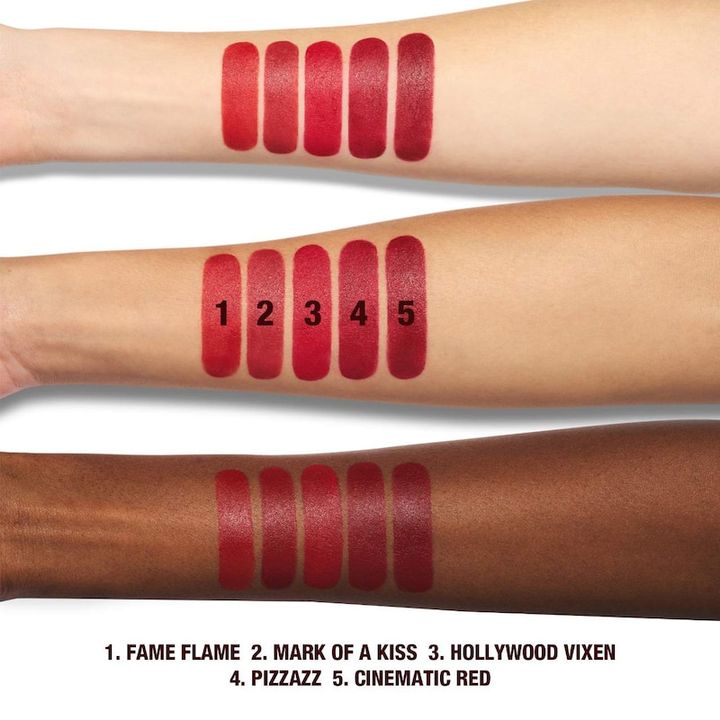 charlotte-tilbury-matte-revolution-hydrating-lipstick-pizzazz-tuchsatskhi-photo-3