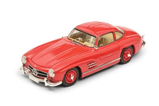 mersedes-bentsi-300-sl-gullwing-164-strit-modeli