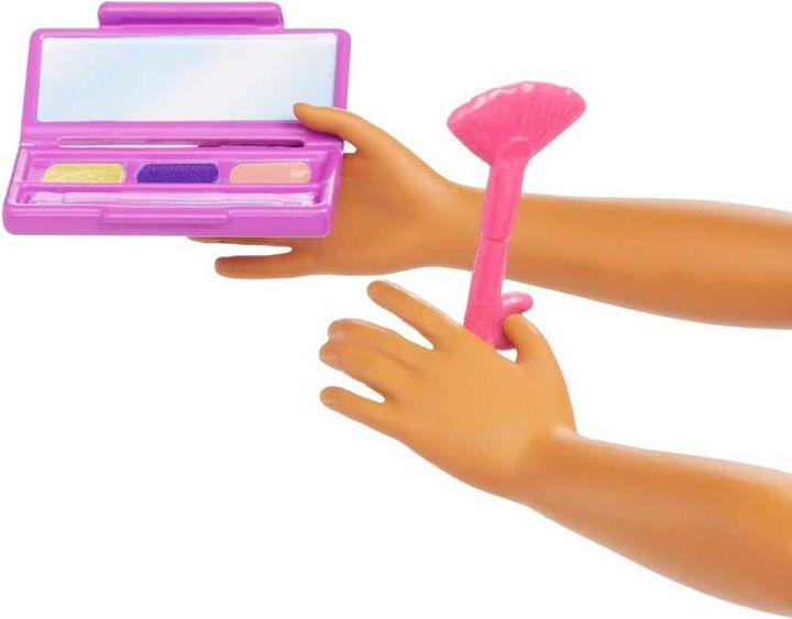 mattel-barbie-makeup-artist-barbis-tojina-photo-3