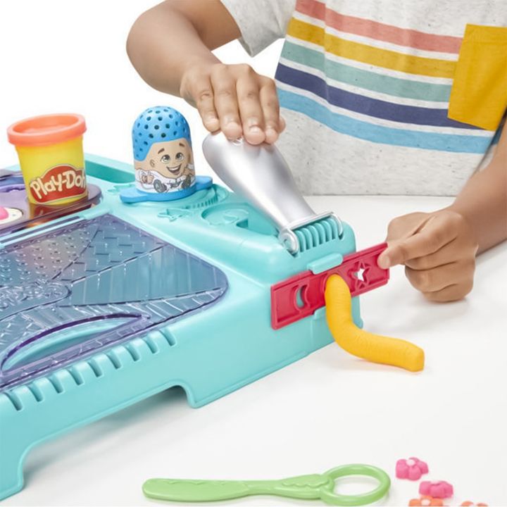 hasbro-on-the-go-imagine-and-store-studio-play-doh-sadzertsi-nakrebi-samgzavro-satavsoshi-photo-2