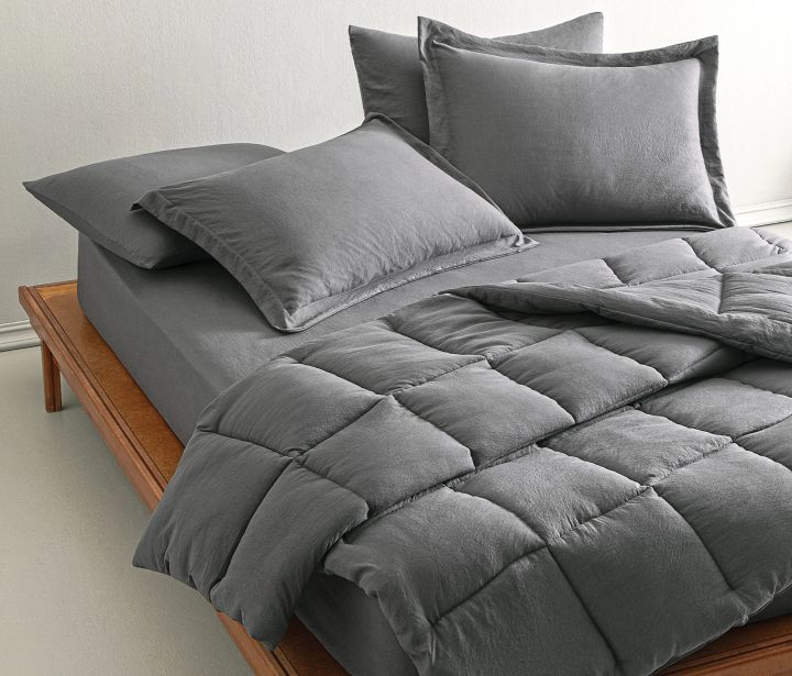 puffy-mabel-155x215sm-tetreulis-nakrebi-photo-2