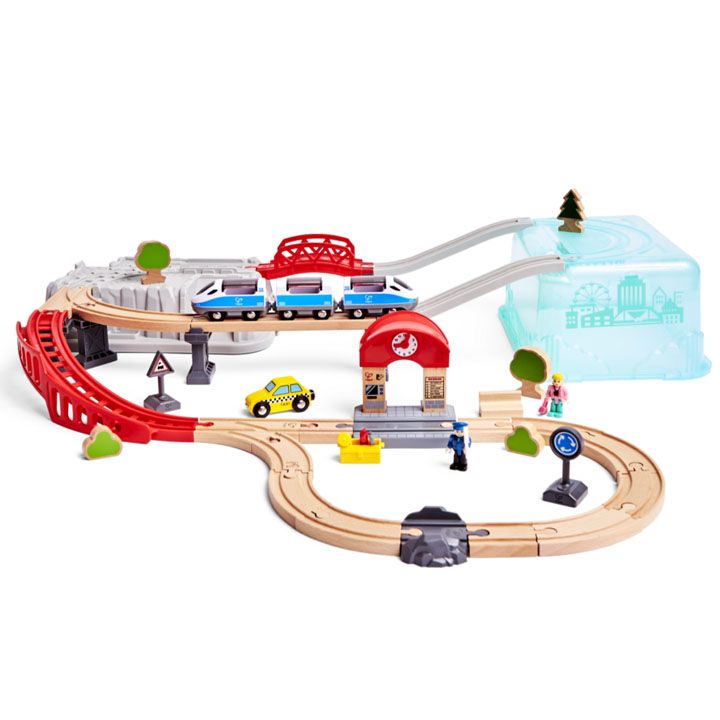 hape-city-train-bucket-set-satamasho-matarebeli