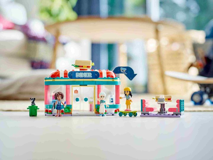 lego-friends-asatsqobi-konstruqtori-kafe-photo-3