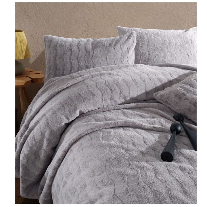 manamo-fur-blanket-3-pcs-luxe-set-satsolis-gadasafareblis-nakrebi