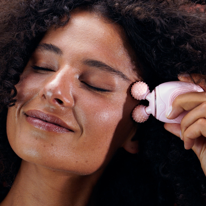 freeza-mini-roller-facial-brush---sakhis-gorgolachebiani-gamtsmendi-mini-masazhori-photo-4