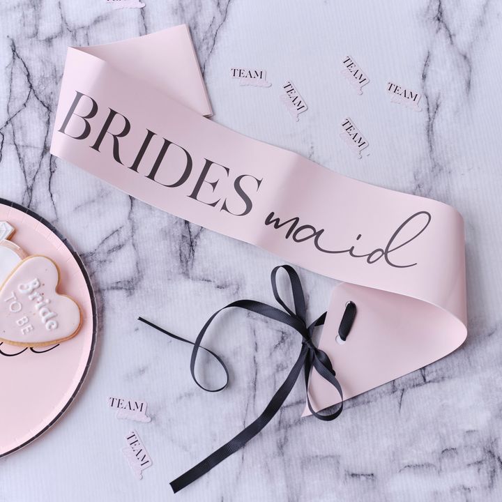 lenti-bridesmaid-2ts