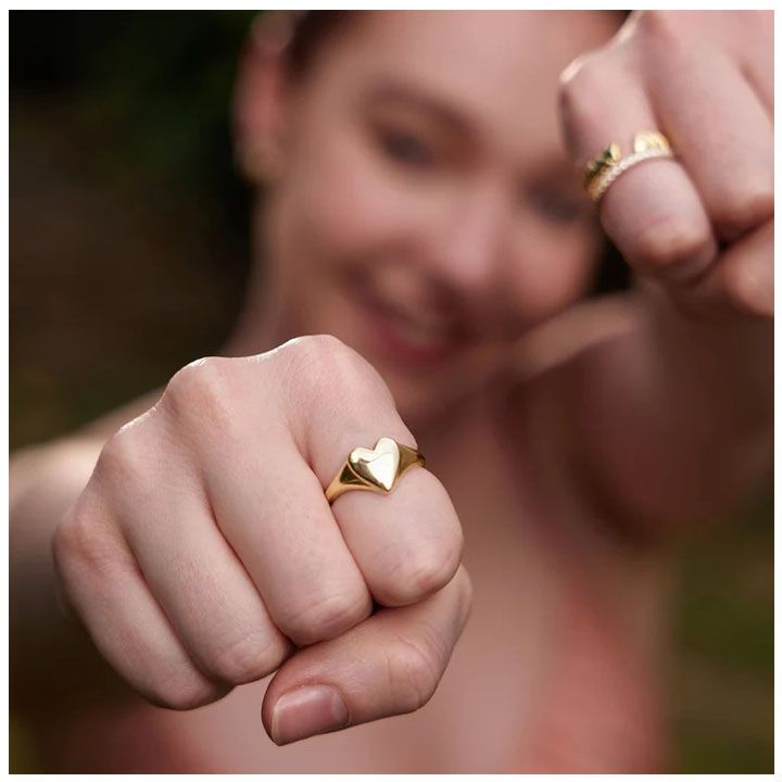 ania-haie-ring-r057-02g-54-mooqrovili-vertskhlis-bechedi-photo-4