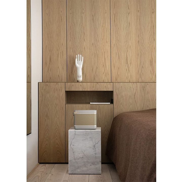 bang-olufsen-beolit-20-portatuli-dinamiki-photo-2