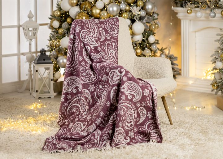 manamo-paisley-flower-pledi-bamba-akrilis-iisferikremisferi-160x230-sm