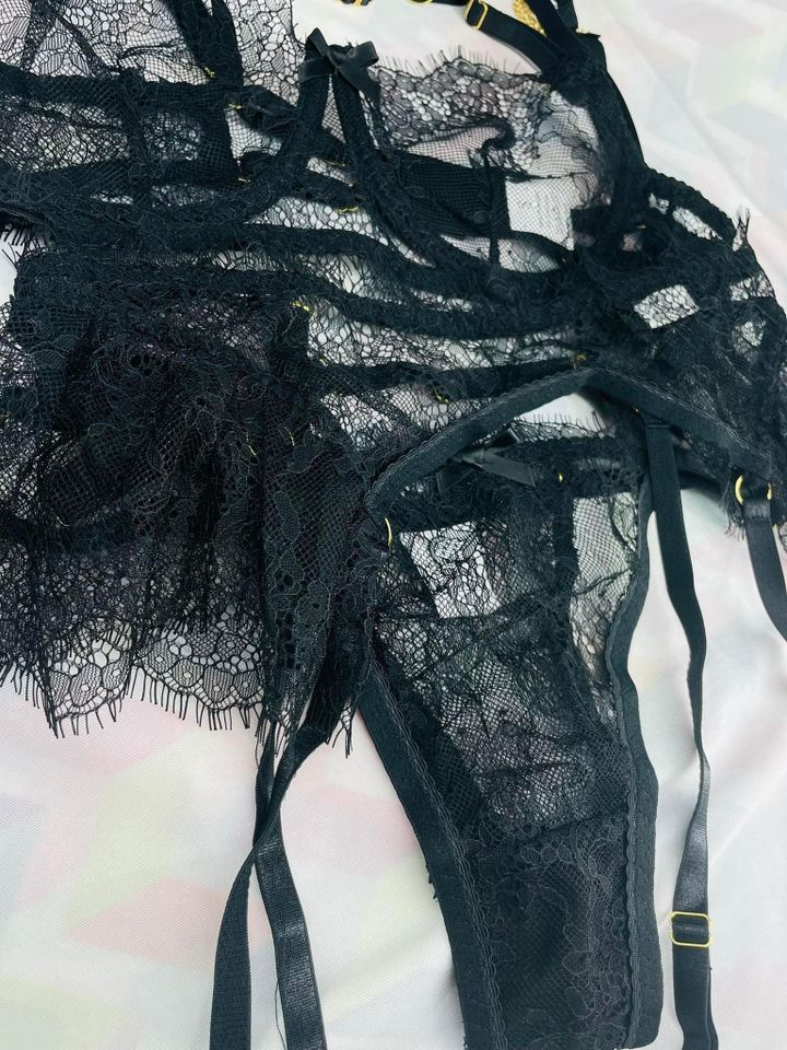 dark-passion-photo-4