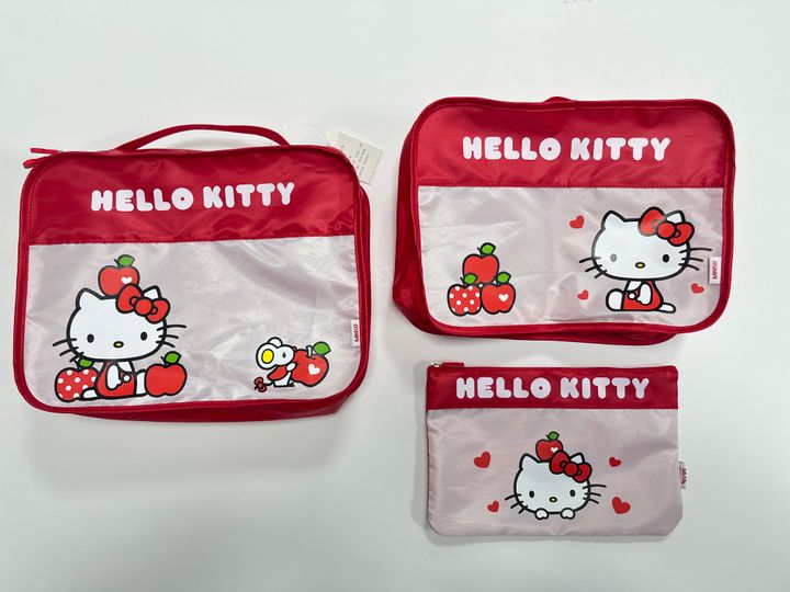 satavso-chantahello-kitty-apple-collection-clothes-storage-bags-3-pcs