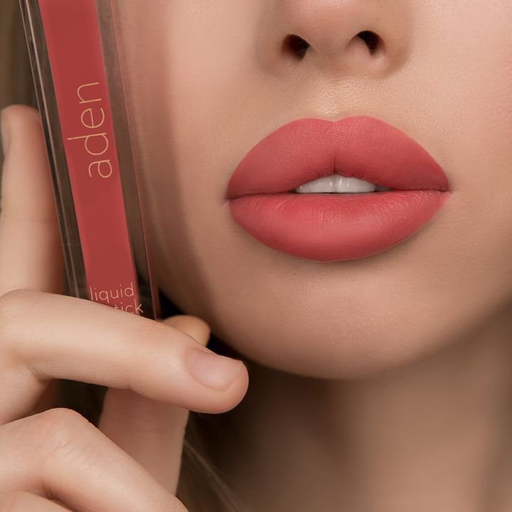aden-liquid-lipstick-01-nectarine-tuchsatskhi-photo-3