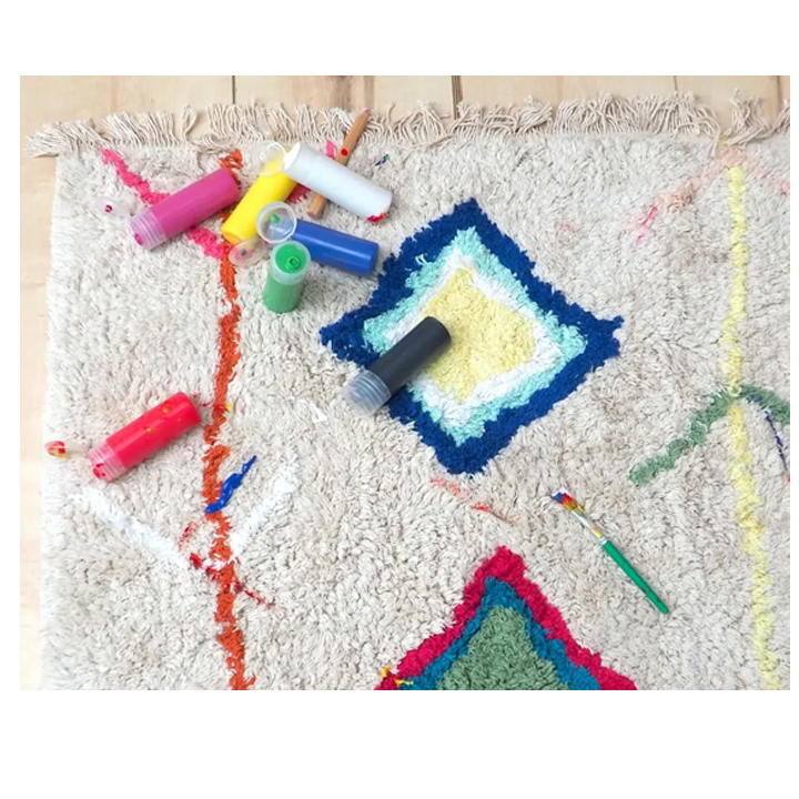 lorena-canals-mini-kaarol-sabavshvo-khalicha-photo-3