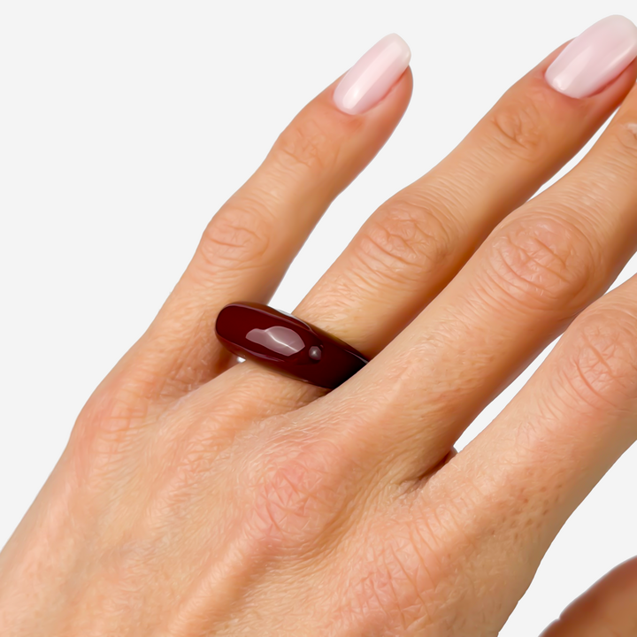 titanis-mooqrovili-tsiteli-bechedi