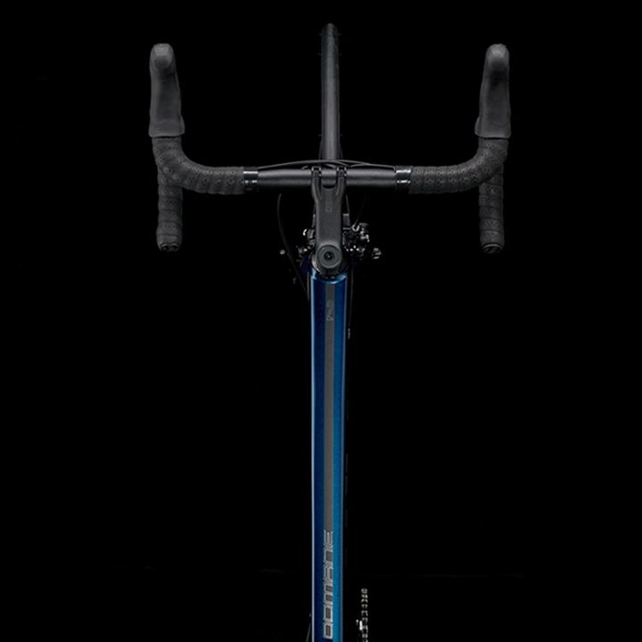 trek-domane-al-2-rim-velosipedi-photo-4