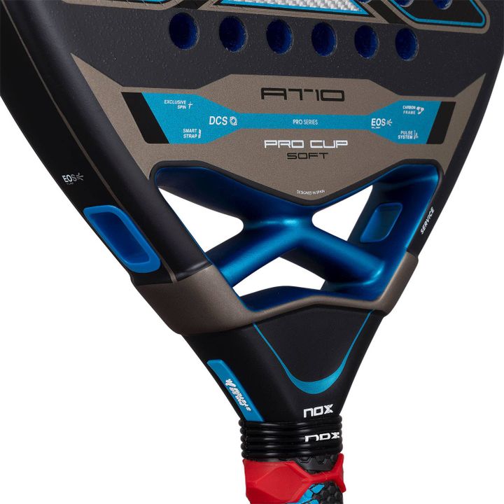 pala-nox-at10-pro-cup-softby-agustin-tapia-pat10pcs26-padelis-chogani-photo-4
