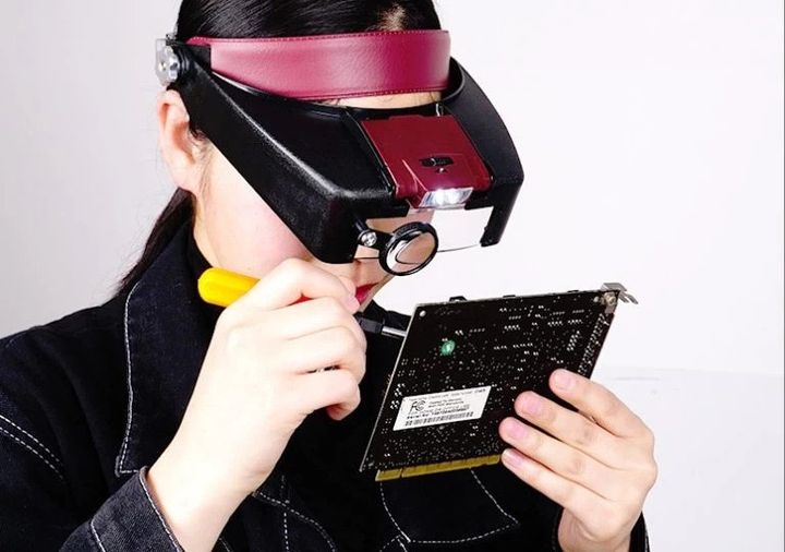 kosmetologis-satvale-gamadideblit-photo-4