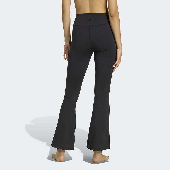 adidas-all-me-essentials-flare-leginsi-photo-2