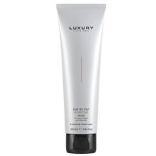 Product image of LUXURY ADAPTIVE 200მლ სიყვითლის საწინააღმდეგო