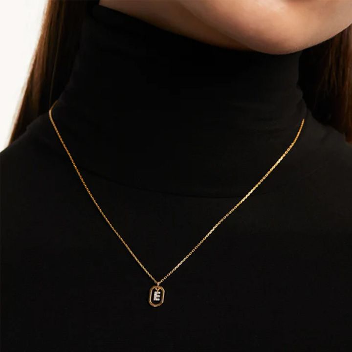 pdpaola-co01-516-u-qelsabami-photo-3