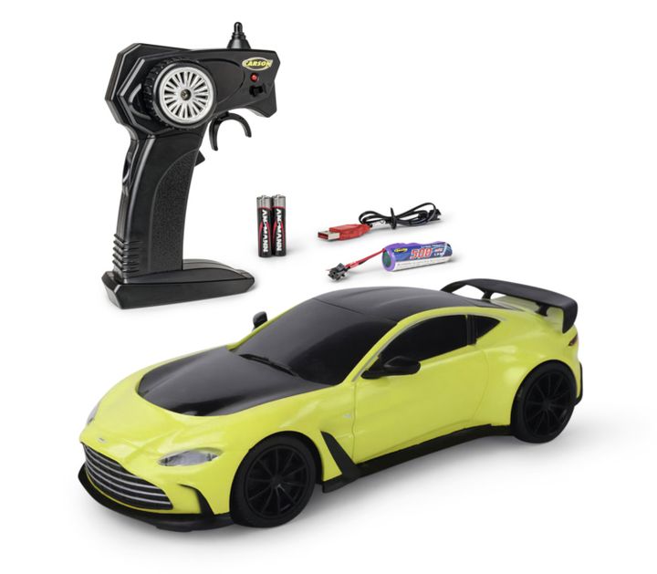 aston-martini-vantage-distantsiurad-martvadi-satamasho