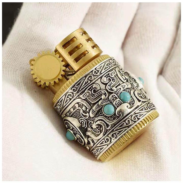 round-carving-navtis-santebela-photo-3