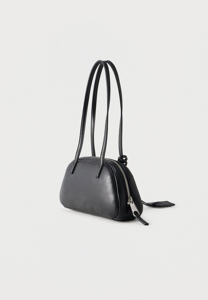 tommy-jeans-bold-shoulder-bag-khelchanta-photo-2