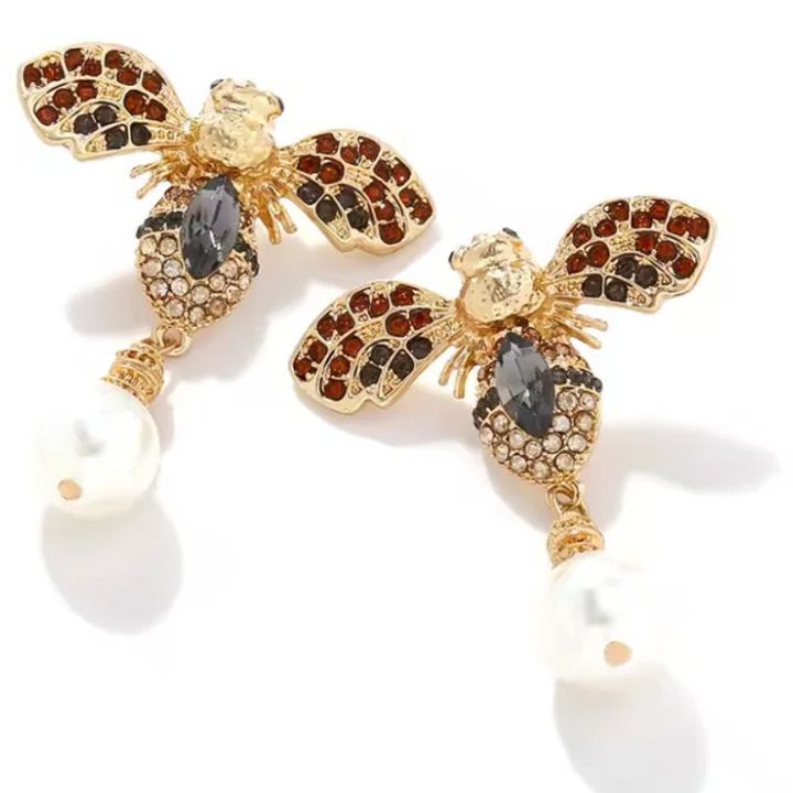 frida-majestic-bee-saqure-photo-2