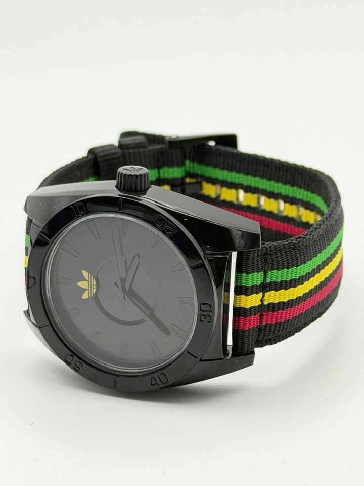 adidas-adh2663-uniseqs-saati-photo-2
