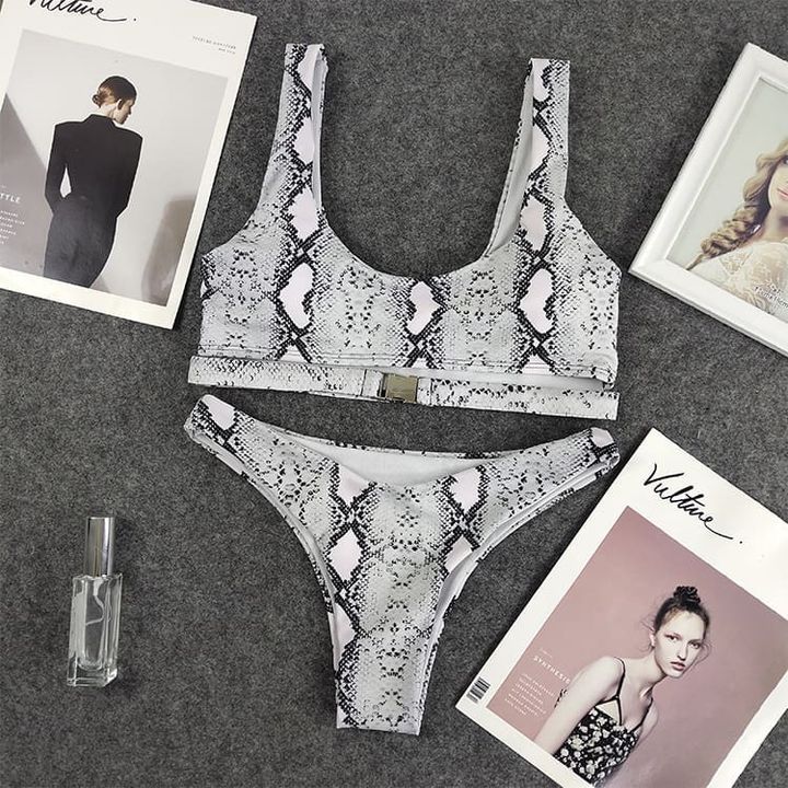 white-leopard-photo-2